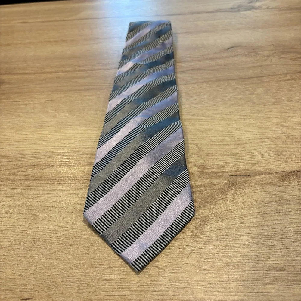 Fratelli Silk Tie Mens Lavender Grey Black Striped Hand Made in Italy Necktie